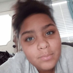 Meet your Posher, Kaeli